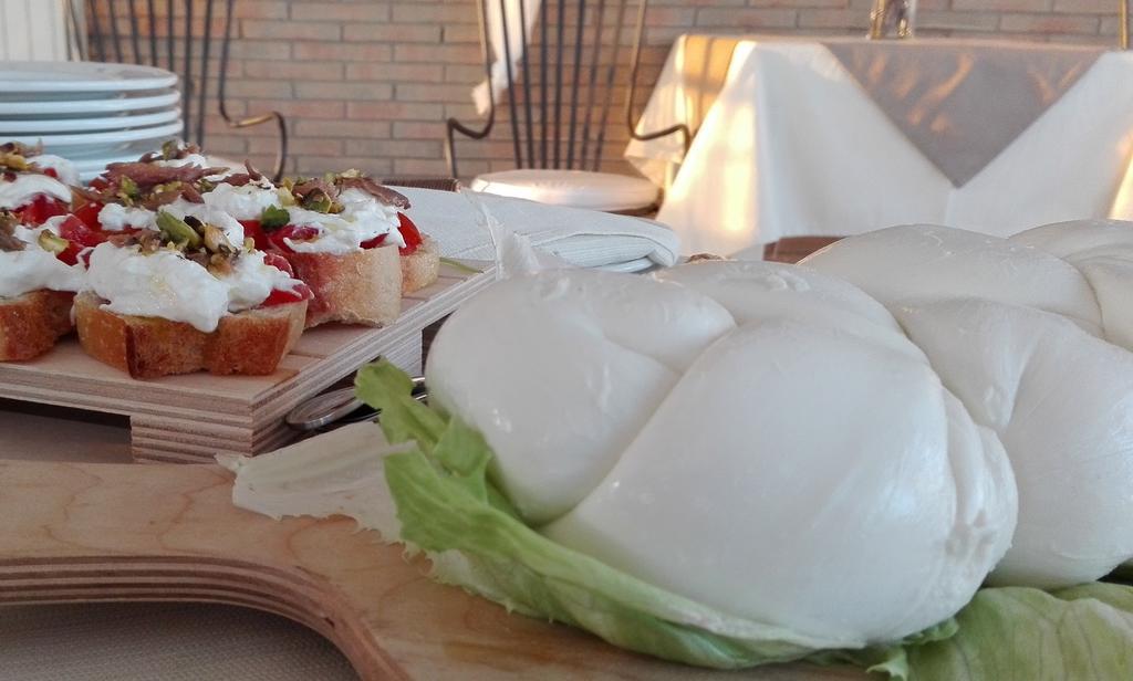Le Nicchie Guest House لوتشرا المظهر الخارجي الصورة