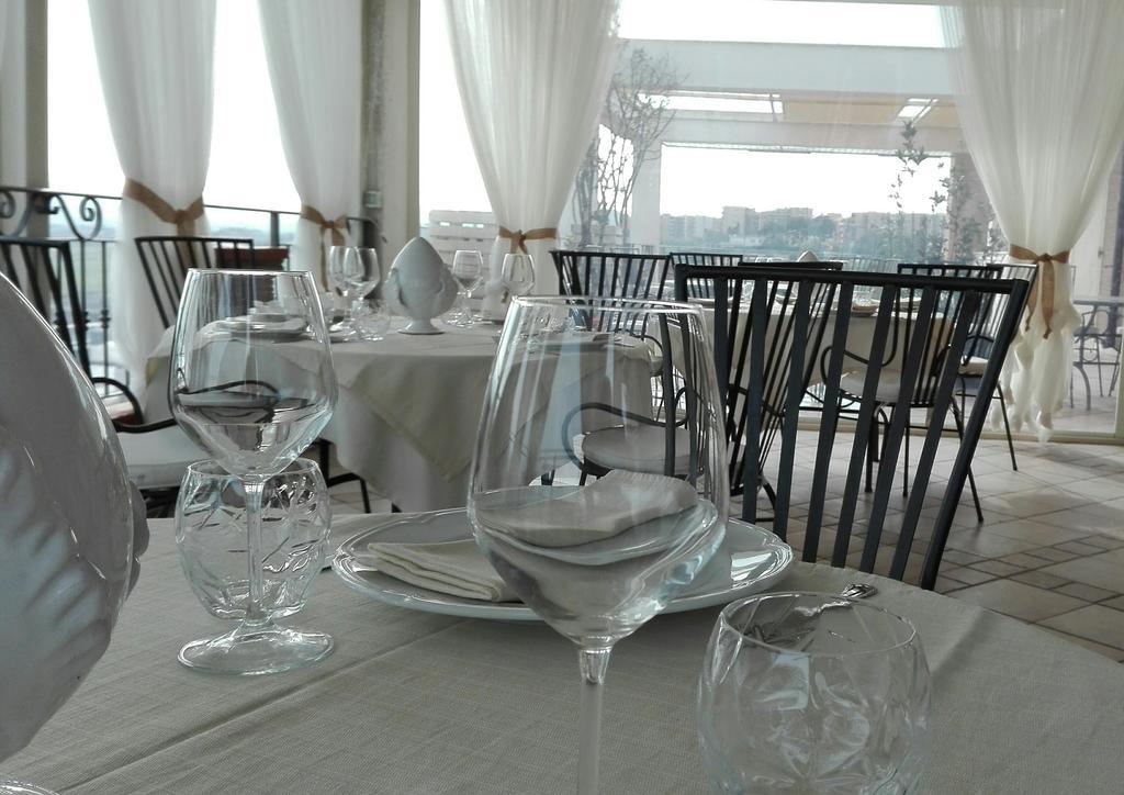 Le Nicchie Guest House لوتشرا المظهر الخارجي الصورة