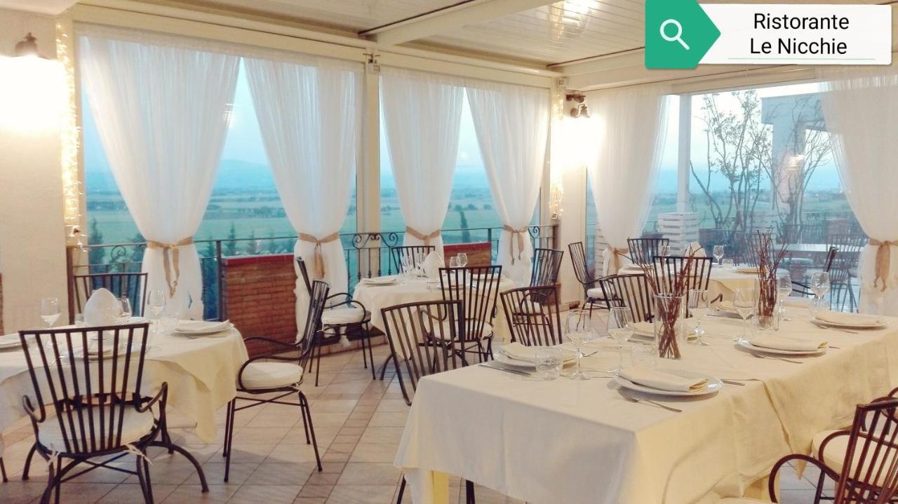Le Nicchie Guest House لوتشرا المظهر الخارجي الصورة