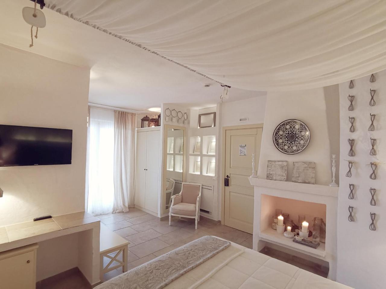 Le Nicchie Guest House لوتشرا المظهر الخارجي الصورة
